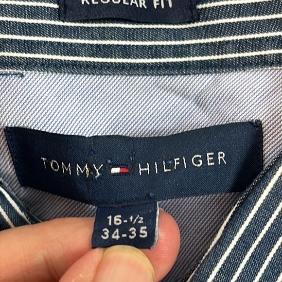 Tommy Hilfiger Button Front Shirt Men's Size 16.5 Blue & White Striped Cotton‎ - Picture 6 of 12